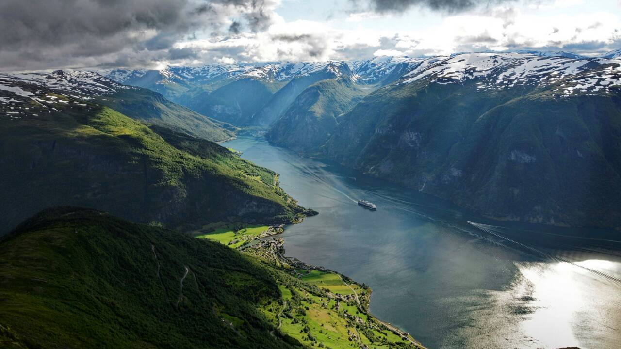 Norvège : plongée au cœur du Sognefjord, le roi des fjords	