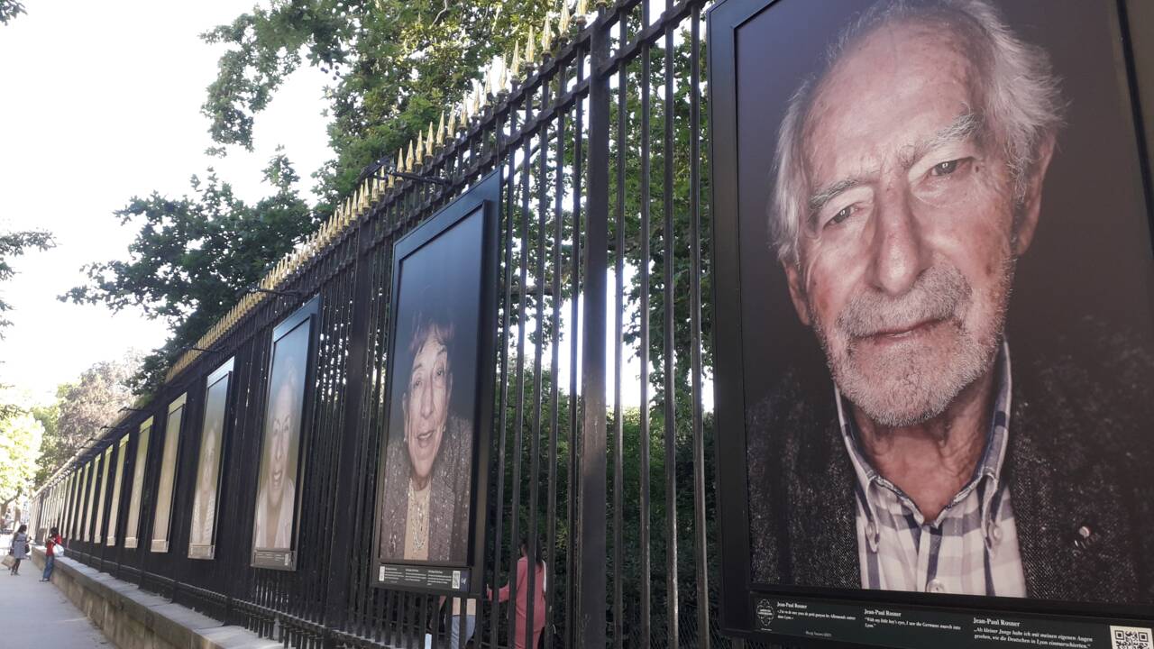 "Lest We Forget" : 42 survivants de la Shoah livrent leurs témoignages à travers des portraits exposés à Paris