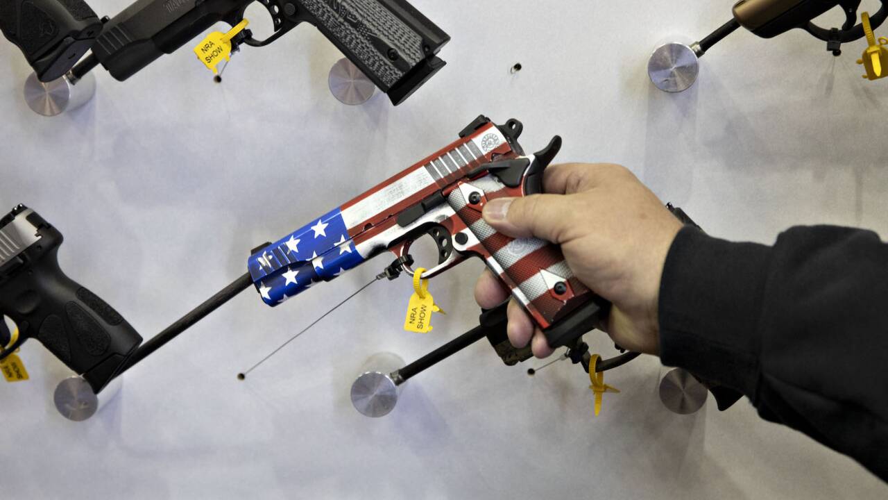 Qu'est-ce que la NRA, le tout-puissant et controversé lobby pro-arme des États-Unis ?