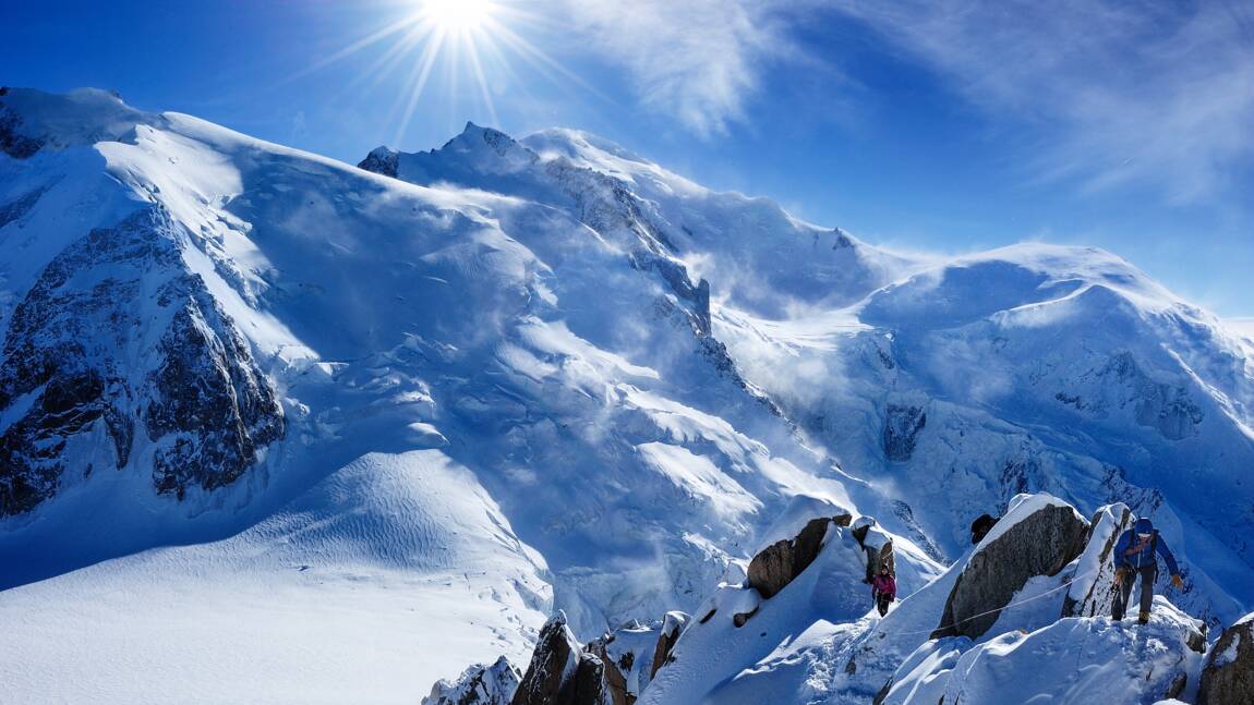 Sécheresse : deux refuges permettant l'ascension du Mont-Blanc ont été fermés en raison d'un "danger de mort" 