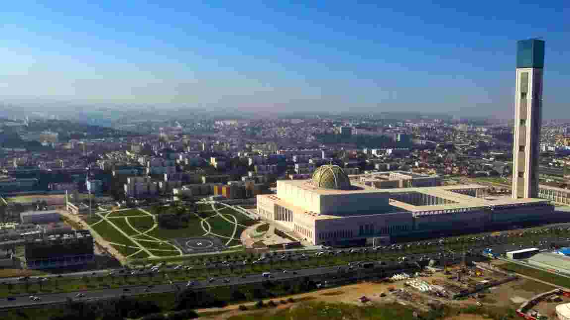 Grande Mosquée d’Alger : 3 choses à savoir sur ce gigantesque lieu de culte