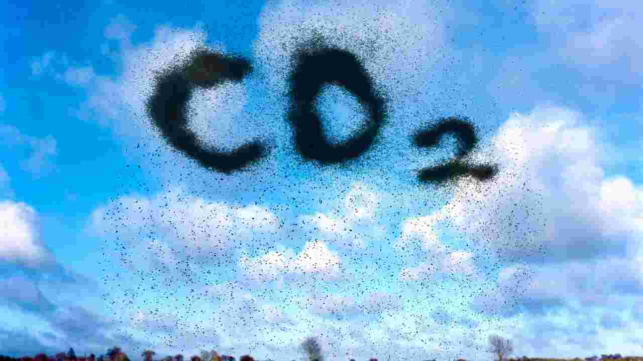 Terrifiant record : Le CO2 dans l'atmosphère dépasse une concentration jamais atteinte depuis un million d'années
