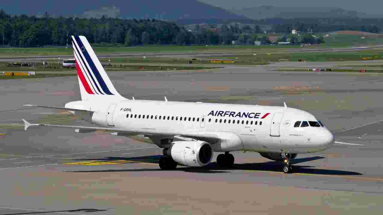 Air France : les trois cartes de réduction à moitié prix encore pendant une semaine