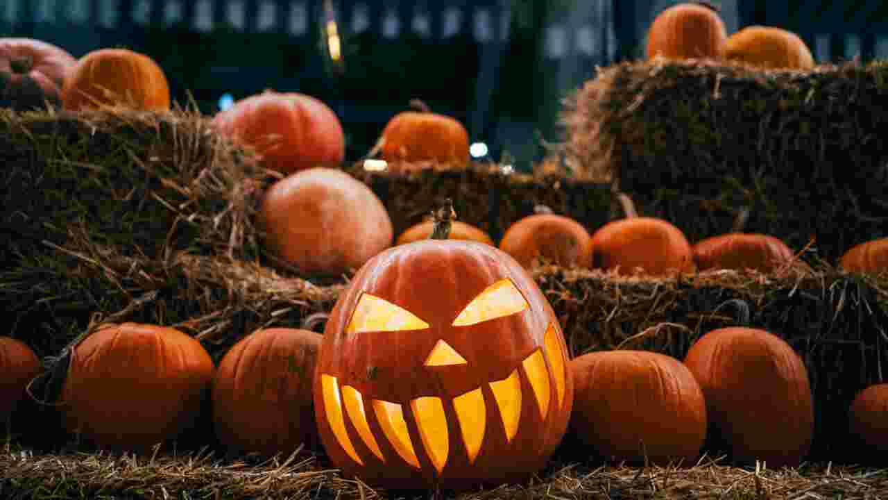 Halloween : comment et pourquoi célèbre-t-on cette fête la veille de la Toussaint ?