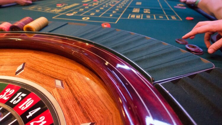 Pourquoi Dit On Rien Ne Va Plus A La Roulette Ca M Interesse