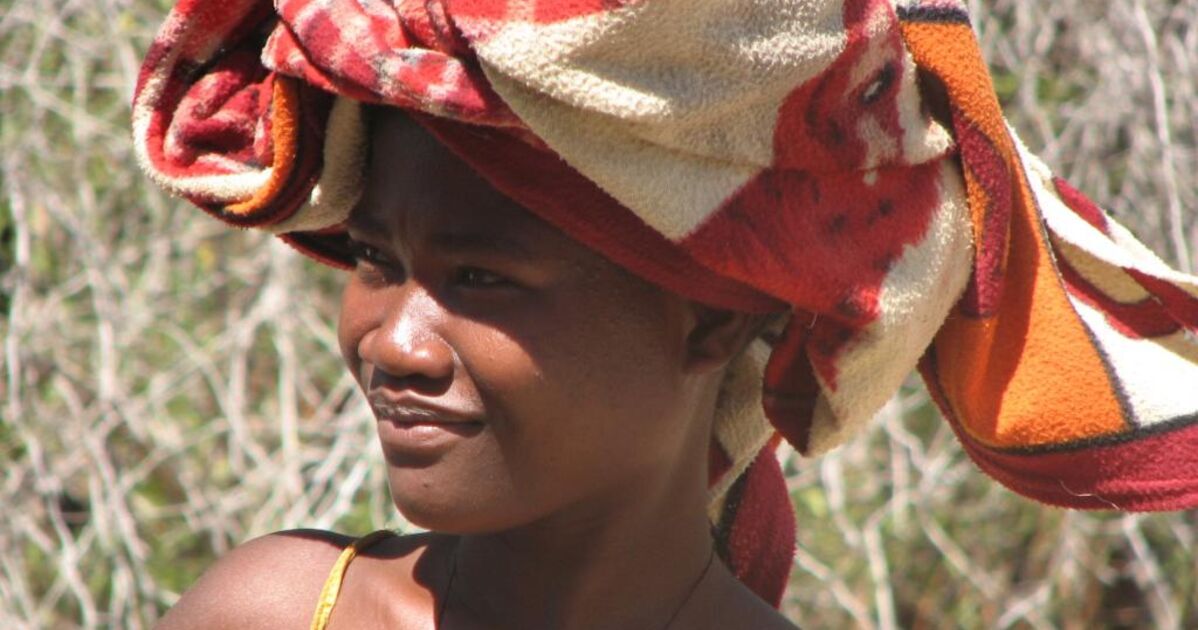 madagascar-route-de-salary-2007-sur-un-fond1-geo-fr