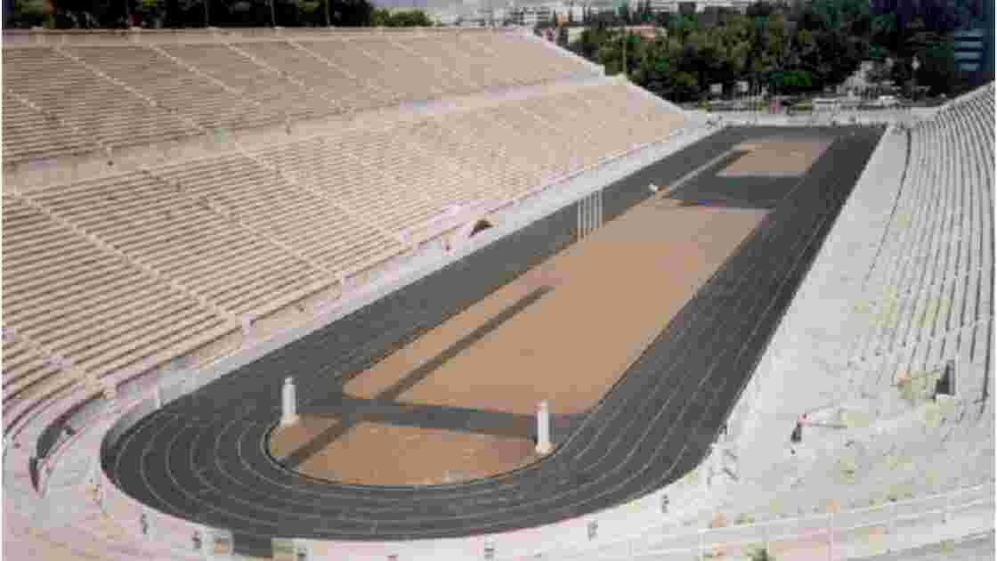 Olympie entrée du stade En passant sous cette arche Geo fr