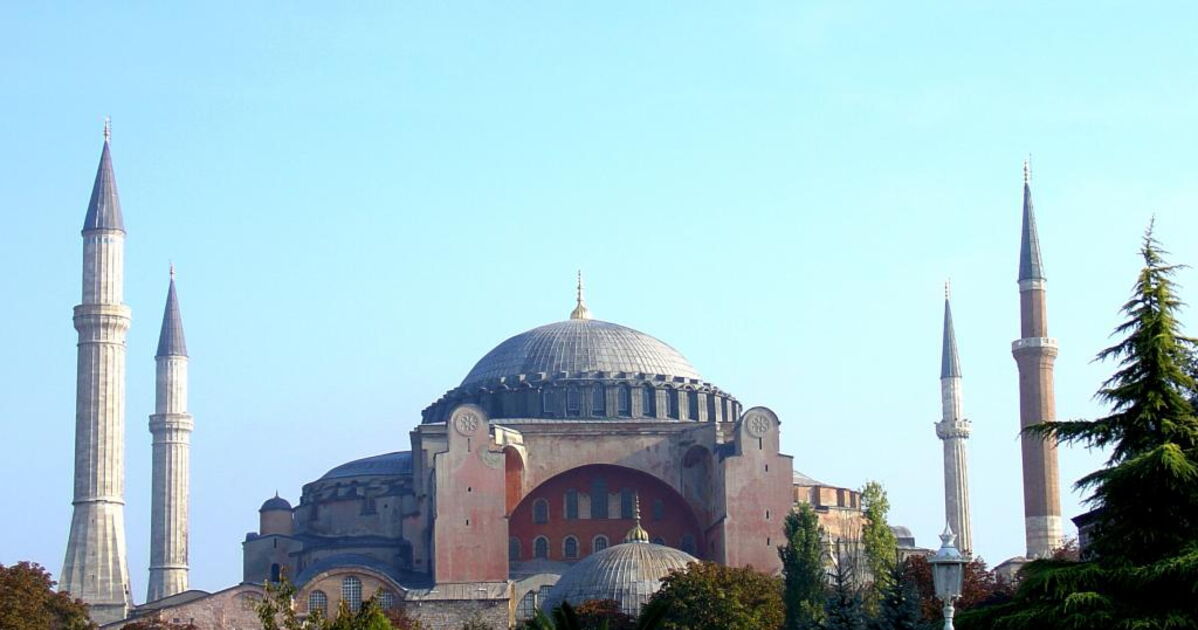 L'Eglise Sainte Sophie, Sainte Sophie fut la cathédrale... Geo.fr
