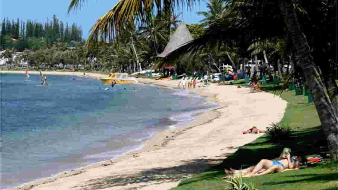 Plage_d_l_Anse_Vata_2.jpg, - Geo.fr