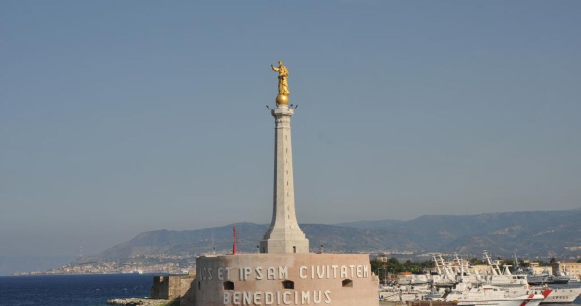 Messine, protection de la Madone à l'entrée du po1 Geo.fr