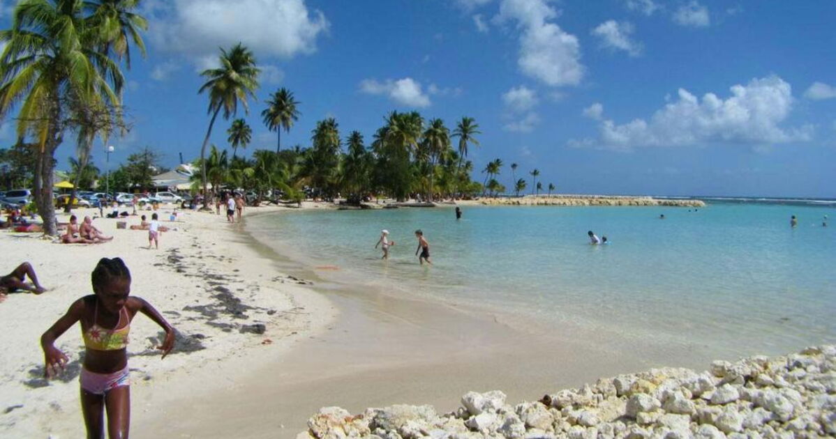 Plage de Ste Anne Guadeloupe, Geo.fr
