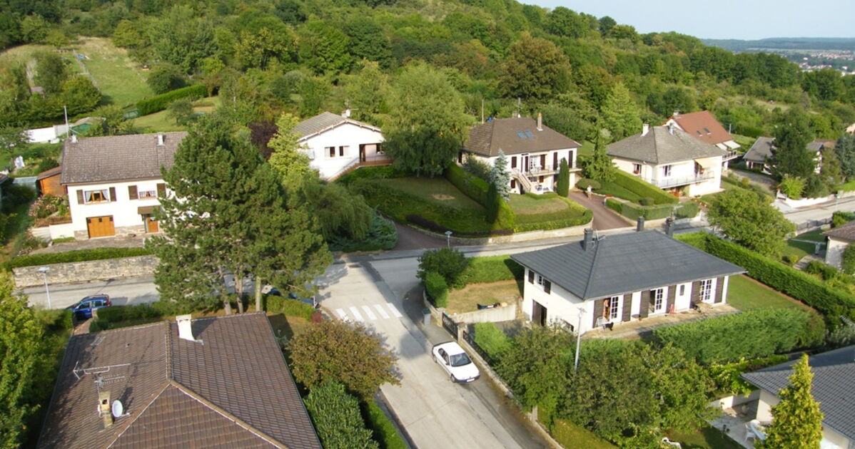 Vesoul___Au_dessus_de_la_Motte.JPG, Geo.fr