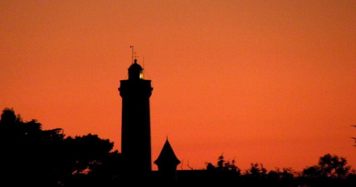 Phare de Port Navalo_Sept_09_125.jpg, Phare de Port... - Geo.fr