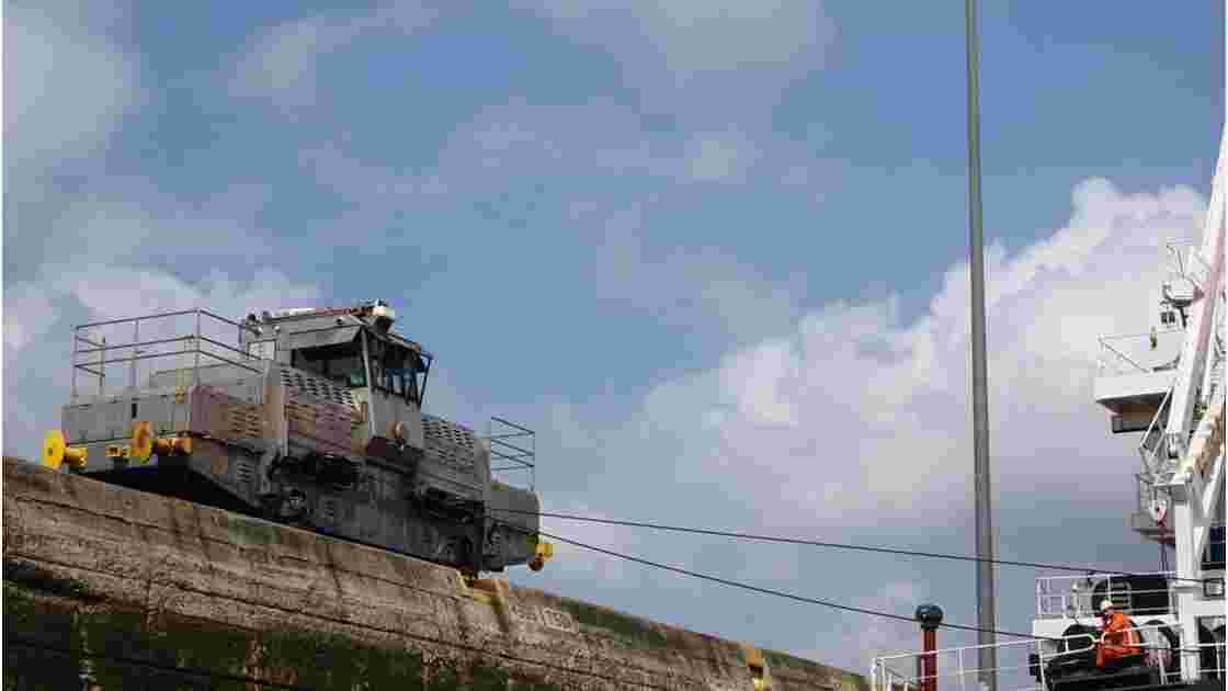 Panama Miraflores les locomotives 9 