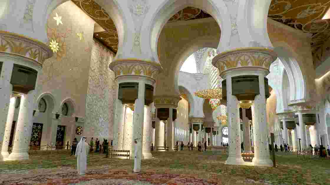 Abu Dhabi la Mosquée blanche de Sheikh  Zayed  : intérieur