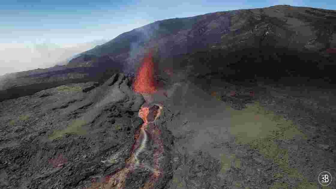 Eruption Volcanique du  "Piton de la Fournaise" 