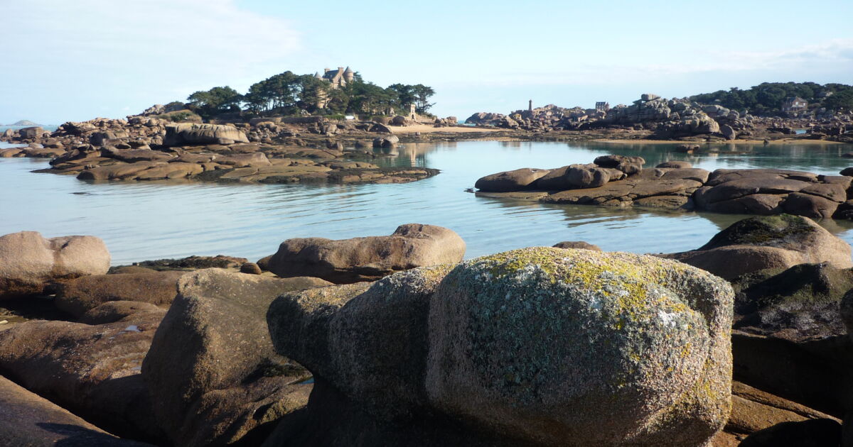 Baie de Sainte Anne à Trégastel, La baie de Sainte... Geo.fr