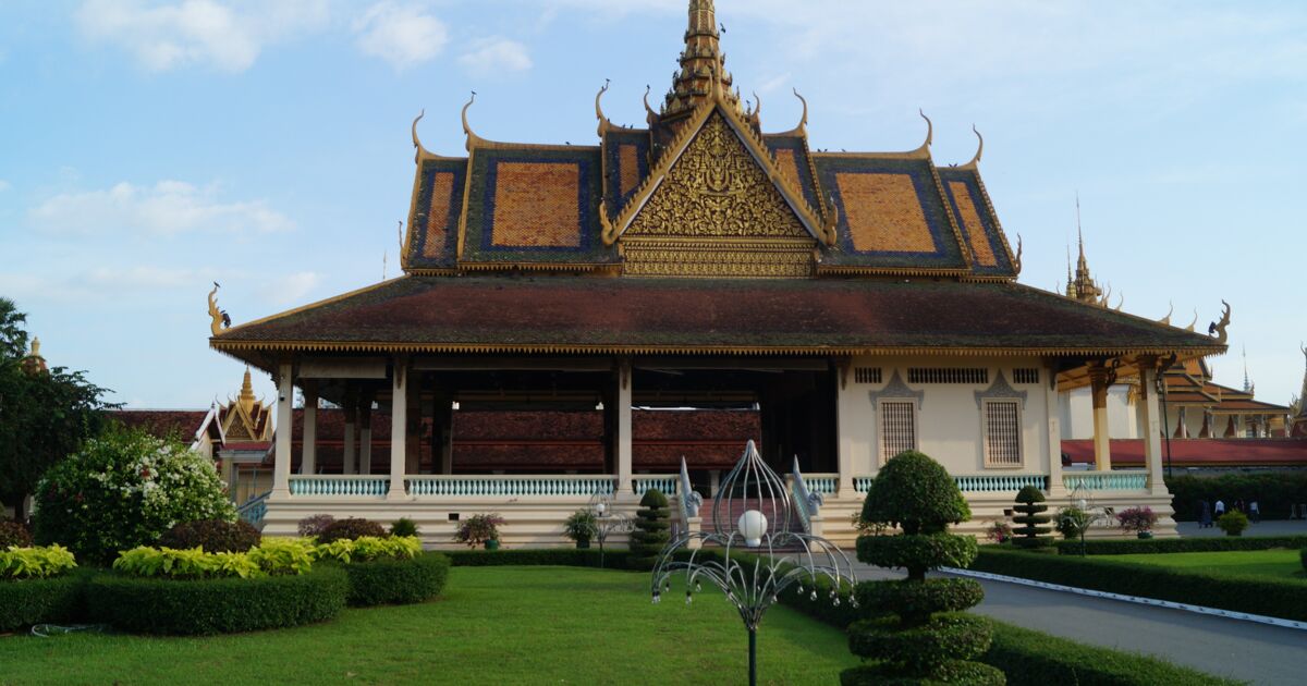 Palais royal de Phnom Penh, Geo.fr