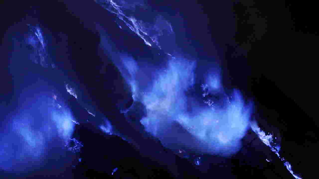 La Réunion pourquoi le Piton de la Fournaise a craché des flammes