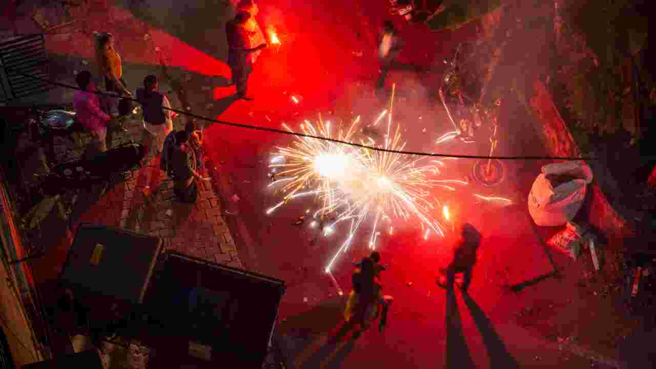 Après la fête hindoue de Diwali, Delhi se réveille dans un brouillard toxique