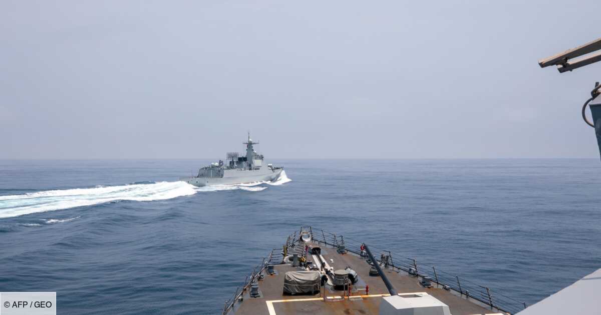 Taïwan : vidéo choc de la rencontre tendue entre des navires chinois et américain dans le détroit contesté