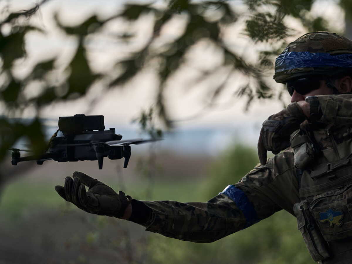 Les Russes se privent de téléphone la nuit pour repousser les drones ukrainiens