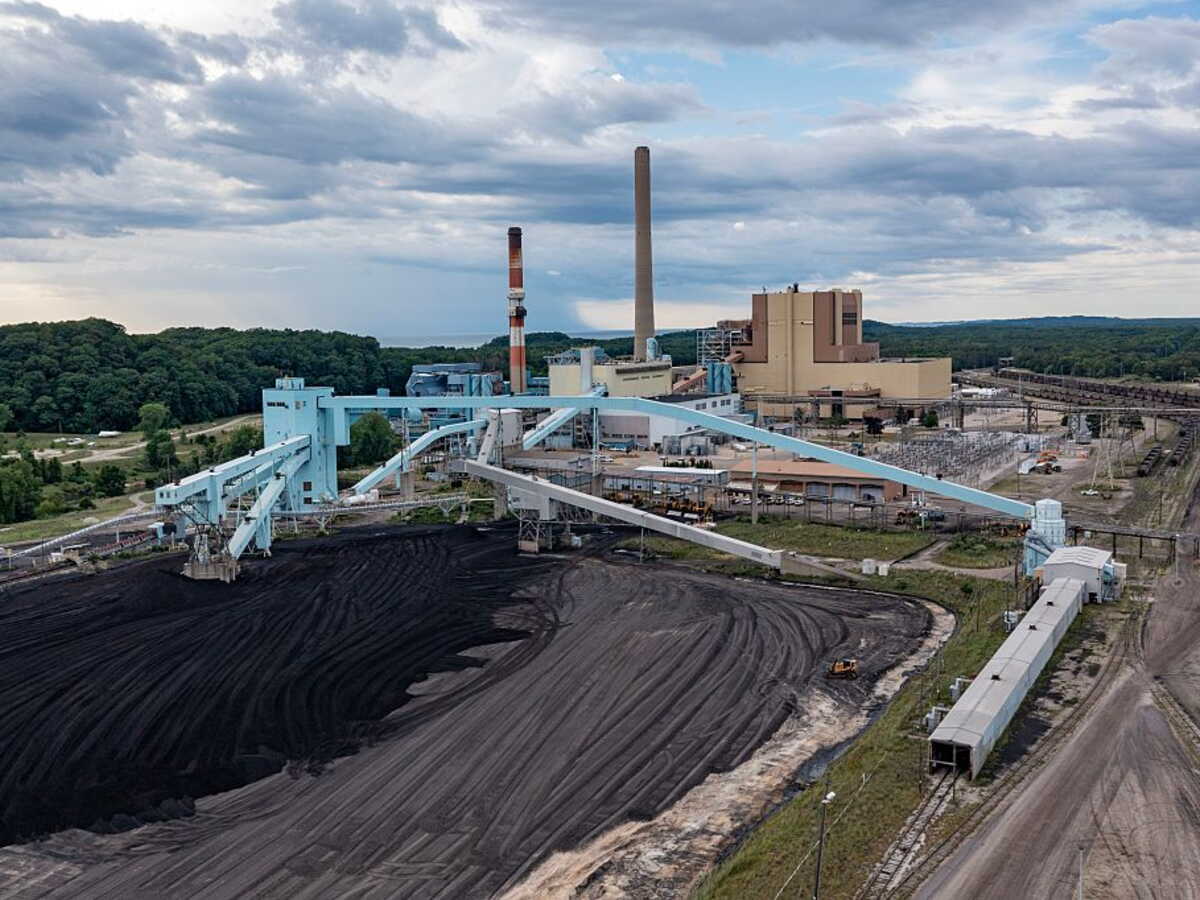 Donald Trump veut ressusciter le charbon, mais est-ce vraiment possible?