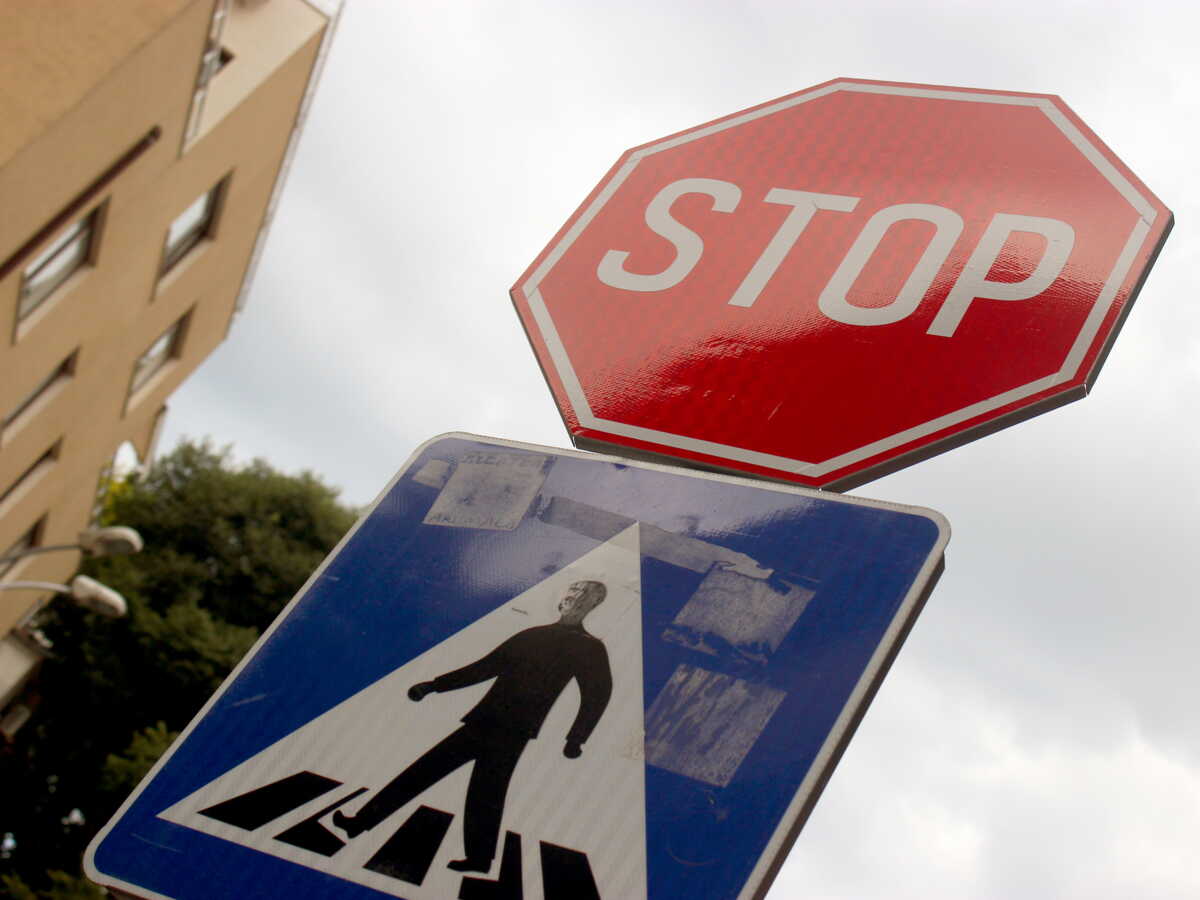 Le Chiffre de GEO: moins de 0,7% des accidents de la route touchant des piétons impliquent une voiture électrique au Royaume-Uni