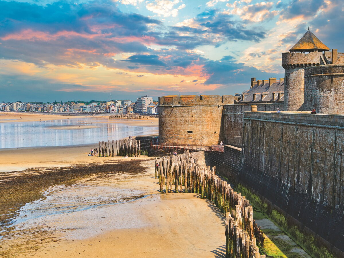 Saint-Malo, la cité corsaire aux échos canadiens