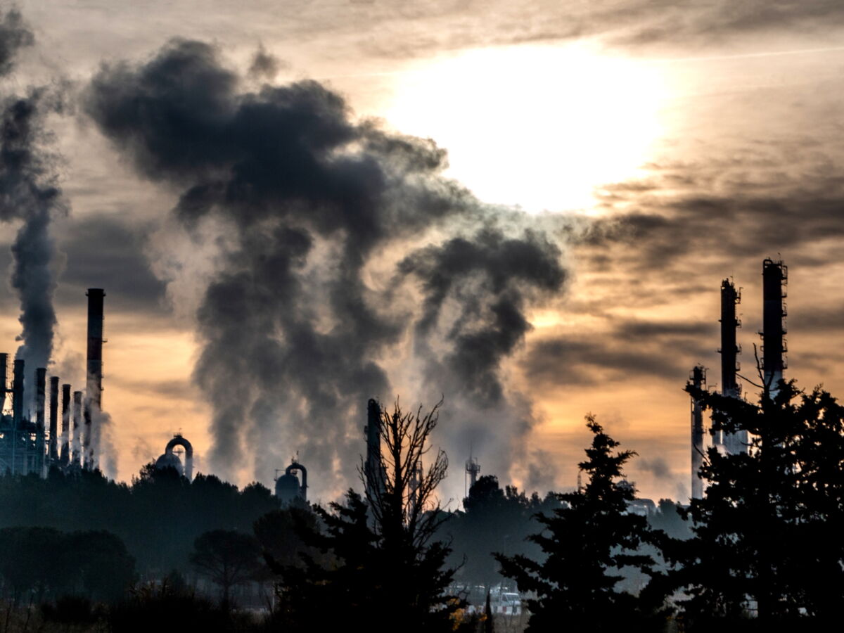En France, la réduction des émissions de gaz à effet de serre patine alors que l'échéance de 2050 approche