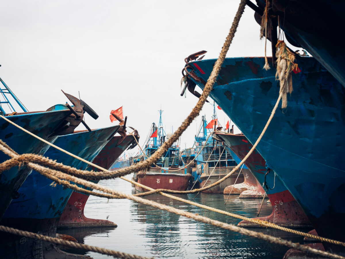 Les navires de pêche en Asie de l’Est, théâtres de maltraitances envers les marins ? Une étude alerte