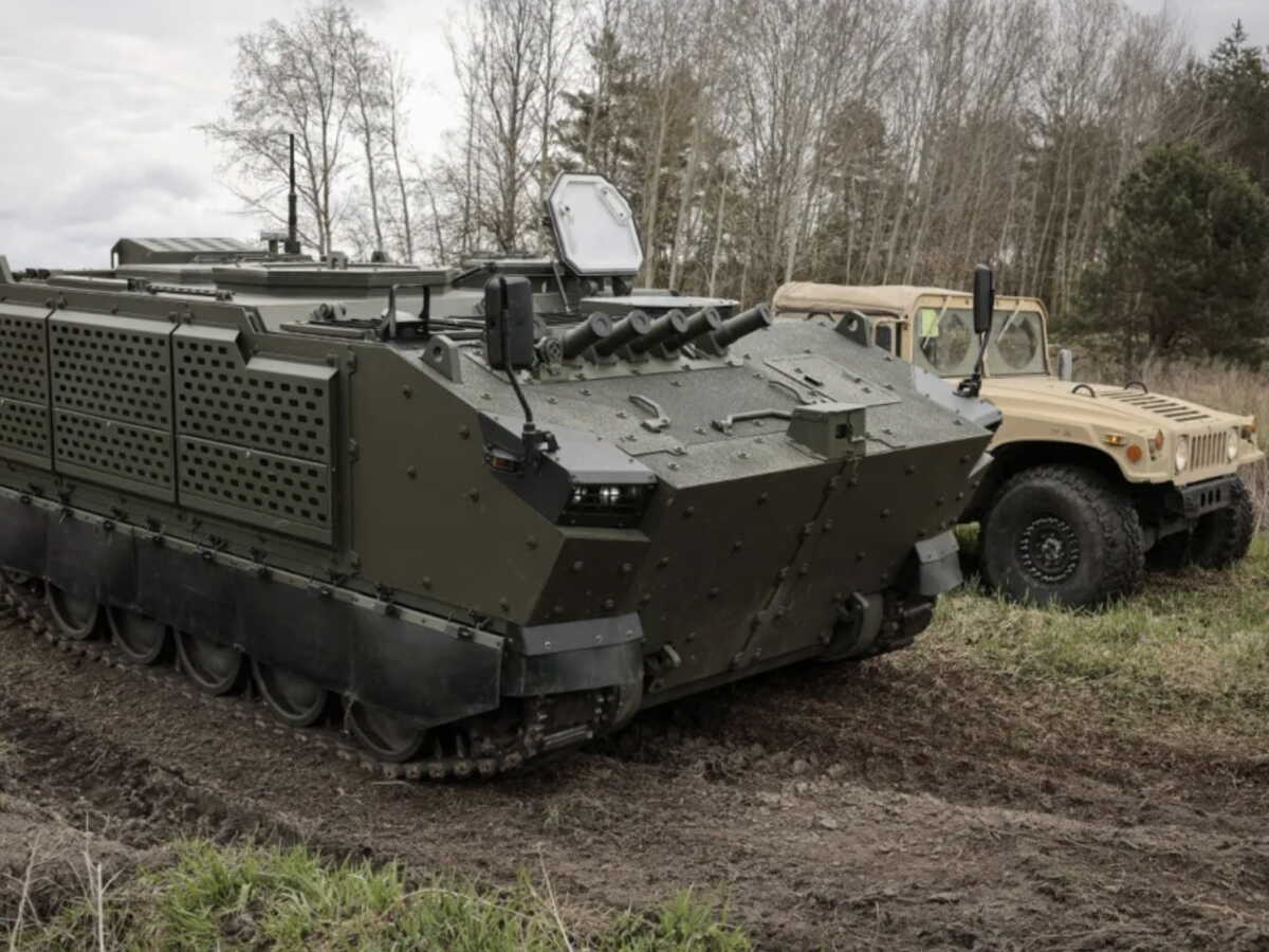 Un nouveau véhicule blindé baptisé "Skif" est en phase de test en Ukraine