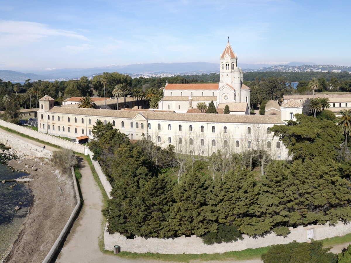 Côte d’Azur secrète : l’île d’Or et Saint-Honorat