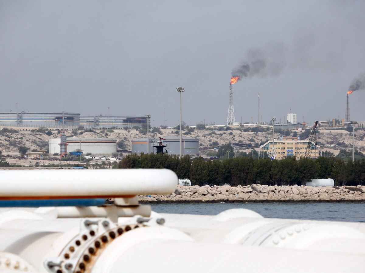 Blocus d’Ormuz: l’Iran croule sous un pétrole qu’il ne peut plus stocker
