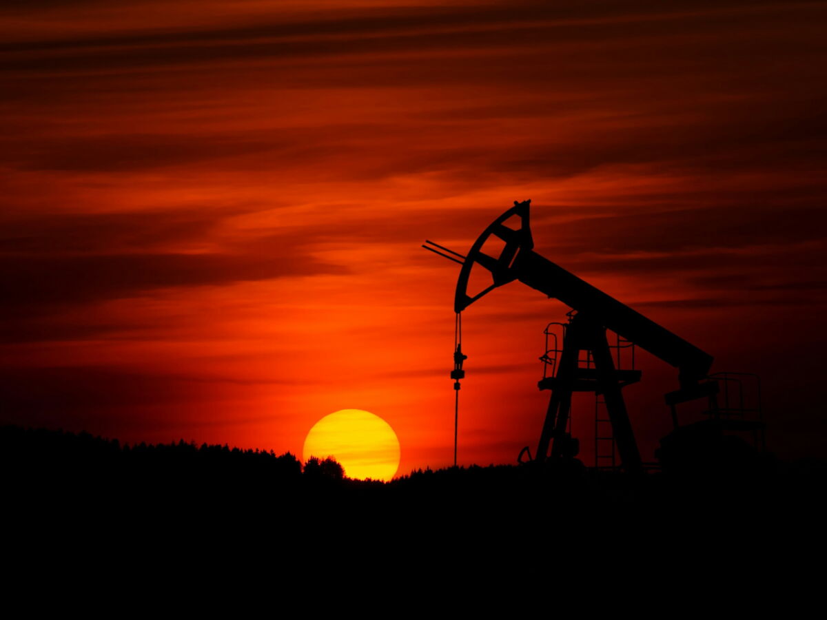 Les Émirats arabes unis quittent l’OPEP en pleine crise pétrolière, un revers pour l'Arabie saoudite