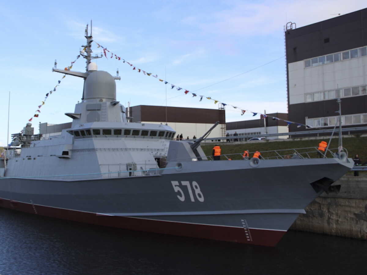 L'Ukraine attaque plusieurs navires russes, à 1000 km de ses frontières