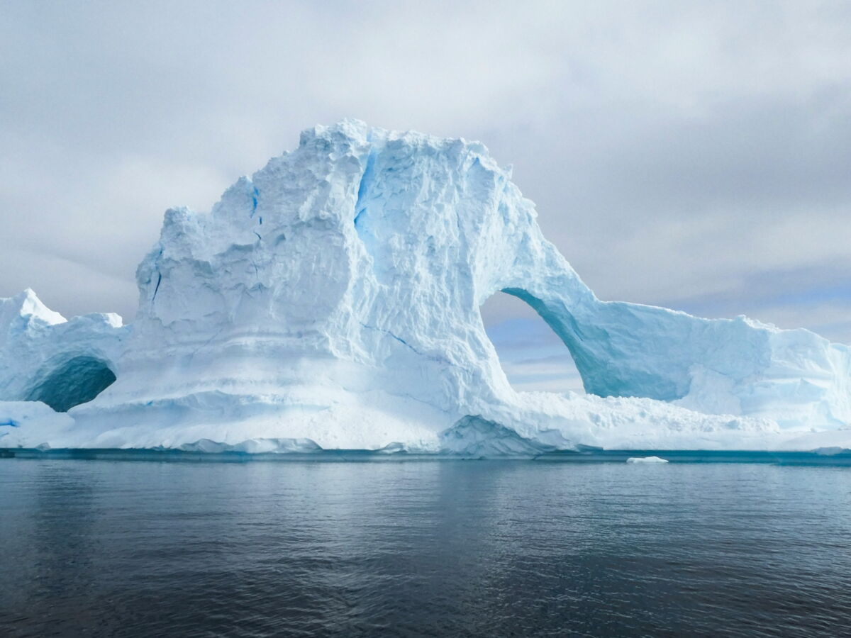 Fonte des glaces: un phénomène sous-marin méconnu inquiète les scientifiques