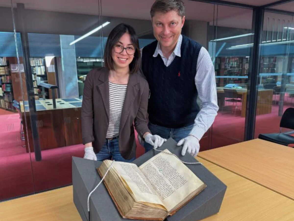 À Rome, des chercheurs découvrent le plus ancien poème anglais dans un manuscrit latin disparu