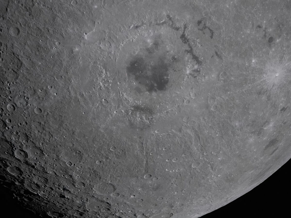 La Chine dévoile un robot humanoïde pour sa future mission lunaire Chang’e 8