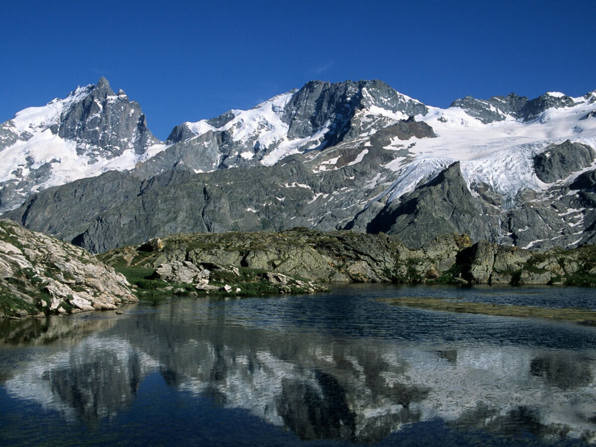 Les Alpes et les Pyrénées cacheraient une grande quantité d'hydrogène naturel