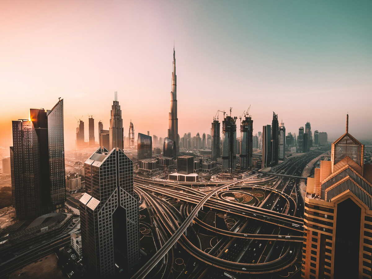Guerre en Iran: où partent les riches expatriés qui fuient Dubaï?