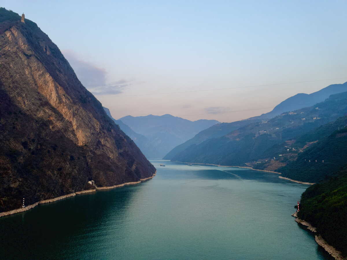 Sur le Yangsté, la Chine va ouvrir une autoroute fluviale avec un "escalier d'eau"
