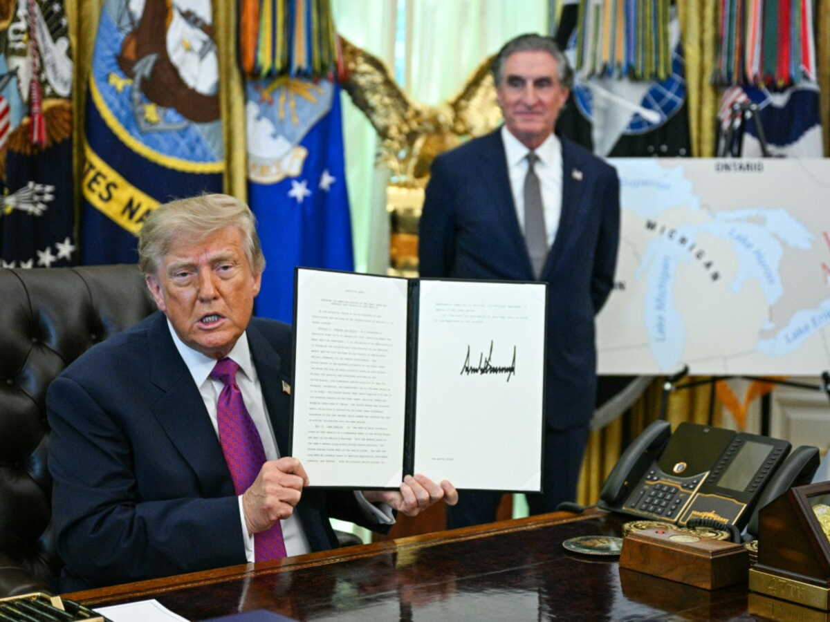 Trump rebaptise le lac Ontario "lac d’Amérique" et provoque la colère du Canada
