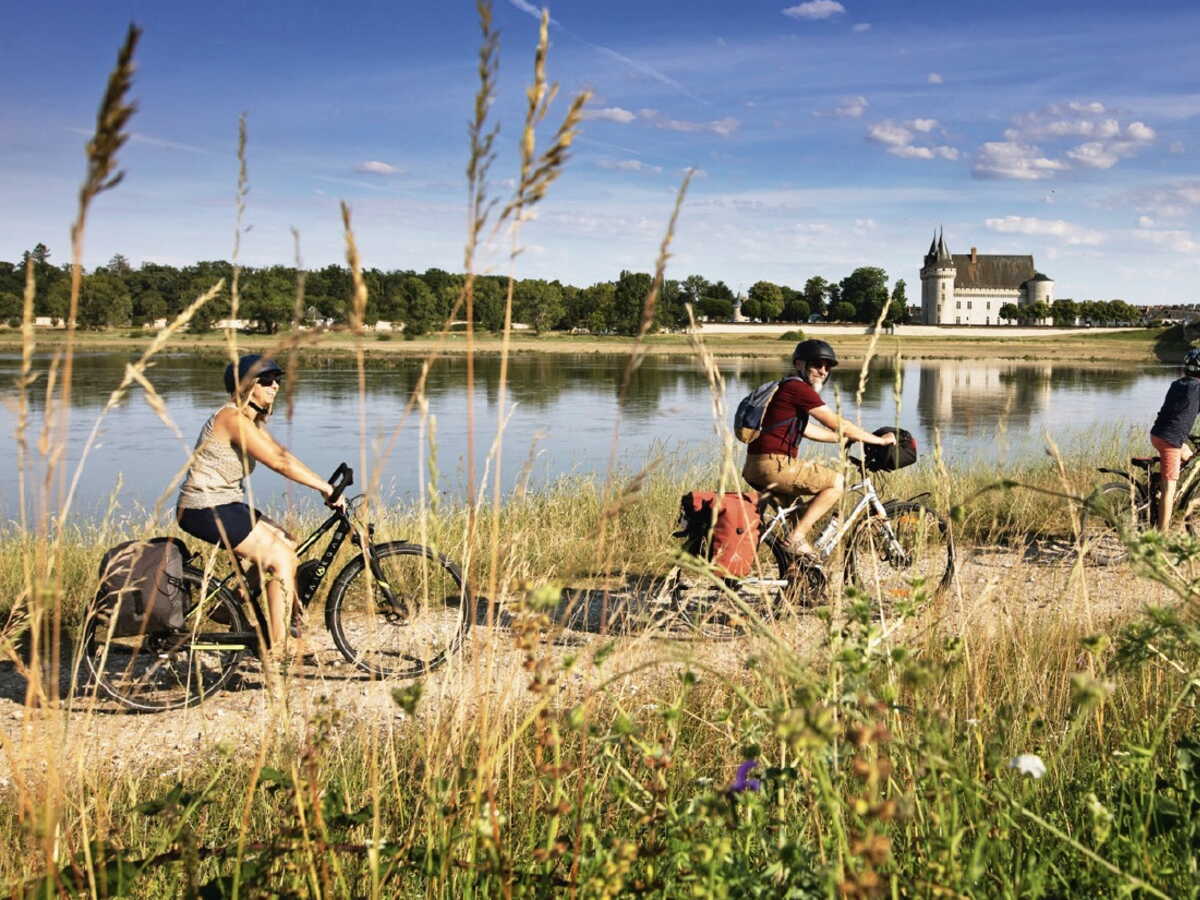 Au fil de la Loire, trois escapades à vélo entre châteaux, canaux et nature sauvage