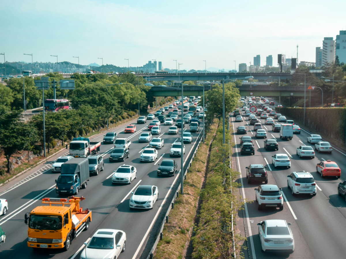 Véhicules neufs: les chiffres de la baisse des émissions de CO2 en Europe