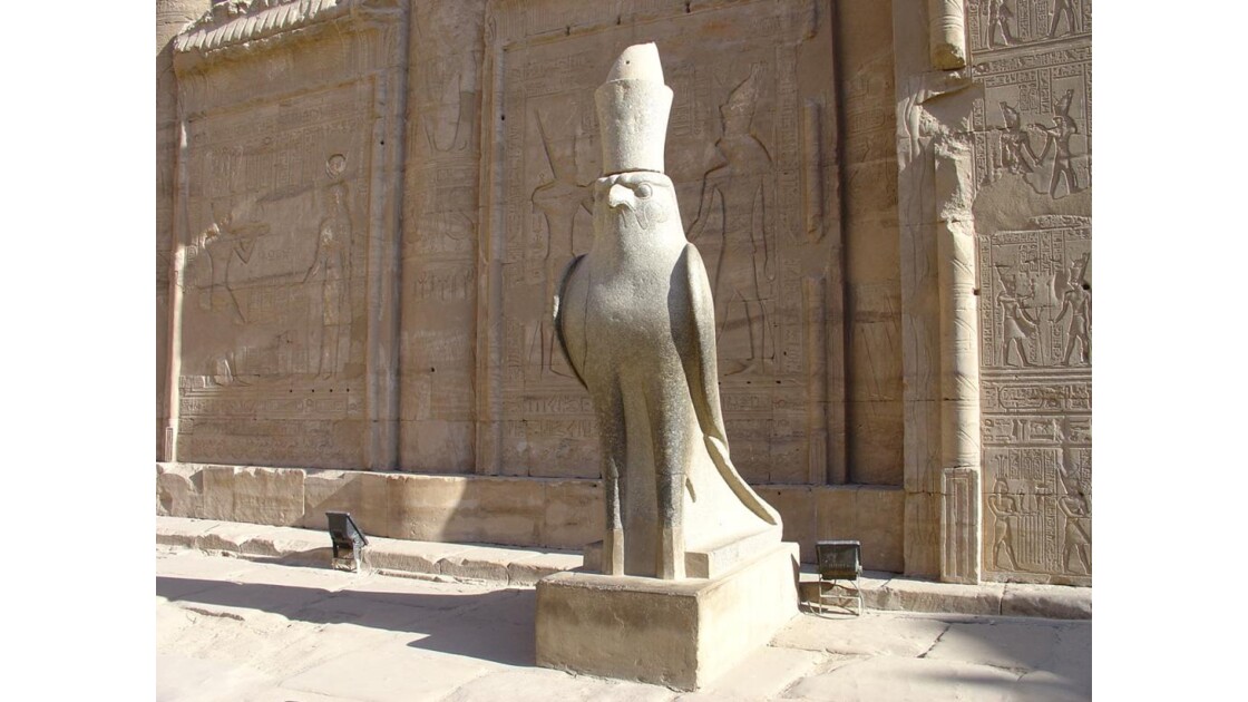Statue d'Horus