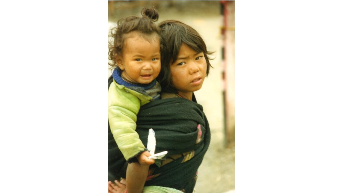 Tibetan children, Ladakh