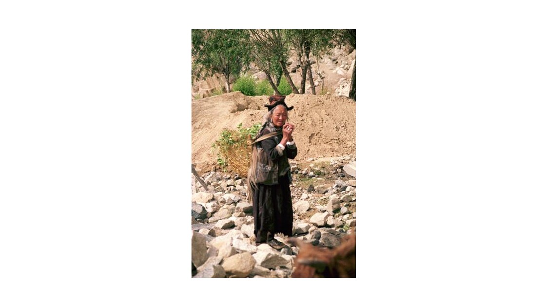 Old Tibetan woman in Ladakh, India