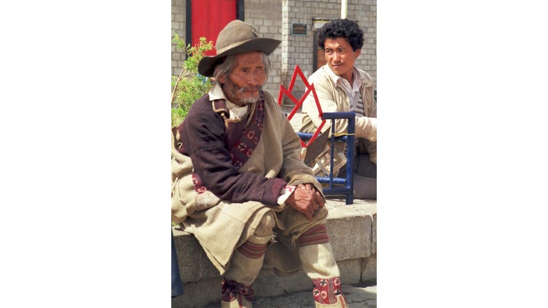 Tibet: waiting for Godot