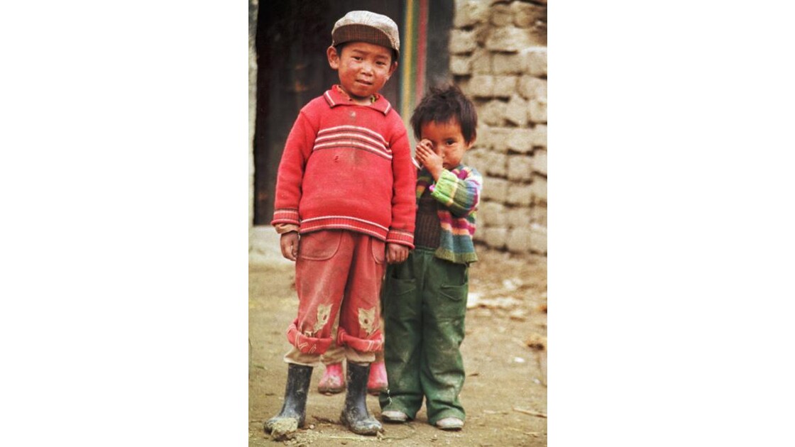 Tibetan children close up
